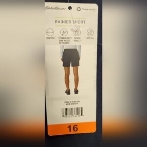 Eddie Bauer women's Rainer shorts size 16